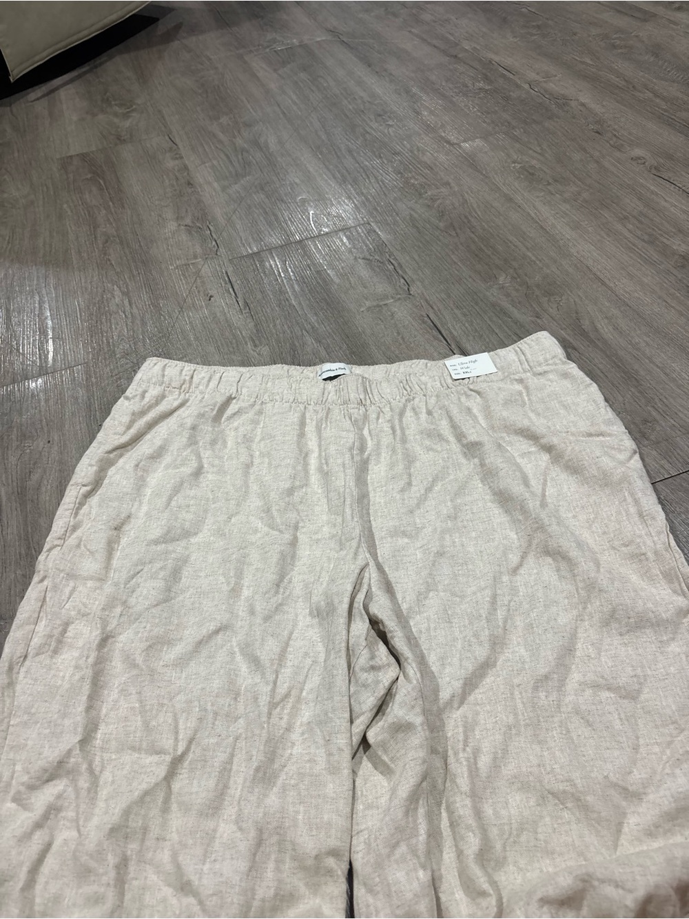 Abercrombie and Fitch Linen Blend Pull On Wide Leg Pant In Tan Size XXL Short - Picture 3 of 4